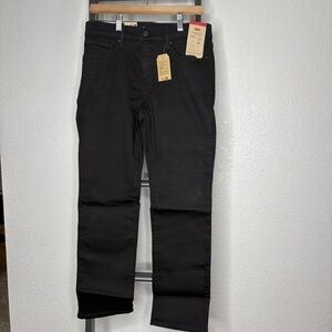 Levi’s® 312™ Shaping Slim Jeans Women’s 30x28 Black NWT $55 Retail – Make Offer